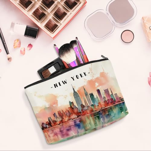 New York Lovers Gift Makeup Bag Cosmetic Bag, New York Travel Gifts Girls Trip Gifts Favors, New York Souvenir Merch Friendship Gifts for Women NY Lovers Traveller Bestie Coworkers Birthday Christmas