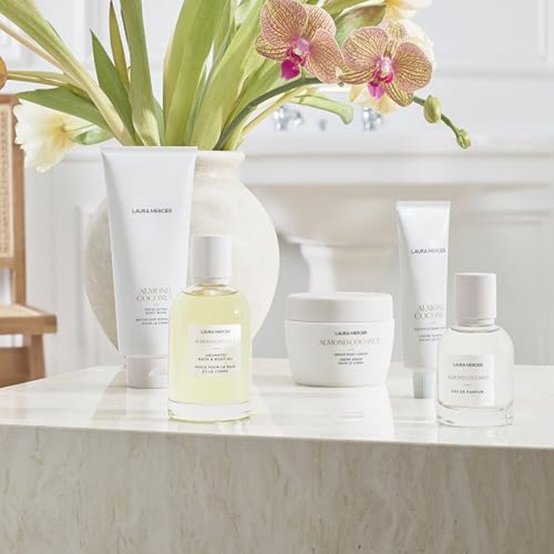 Laura Mercier Souffl? Hand Cream, 24HR Hydration, Nourishes and Repairs, Instantly Moisturizes and Improves Skin Texture, Infused with Shea, Mango, and Cocoa Butters, Holiday Gift