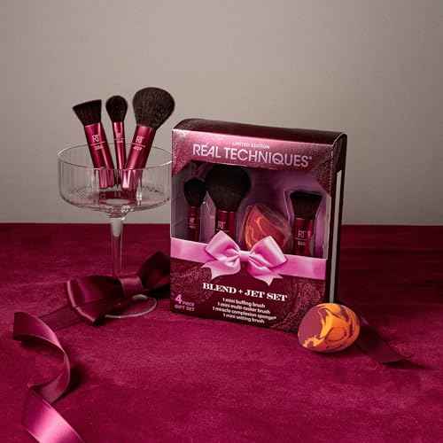 Real Techniques Blend + Jet Set Travel Makeup Brush & Sponge Set, 4 Piece Mini Holiday Gift Set for Foundation, Blush & Setting Powder, Compact & Travel Friendly, Cruelty-Free & Vegan