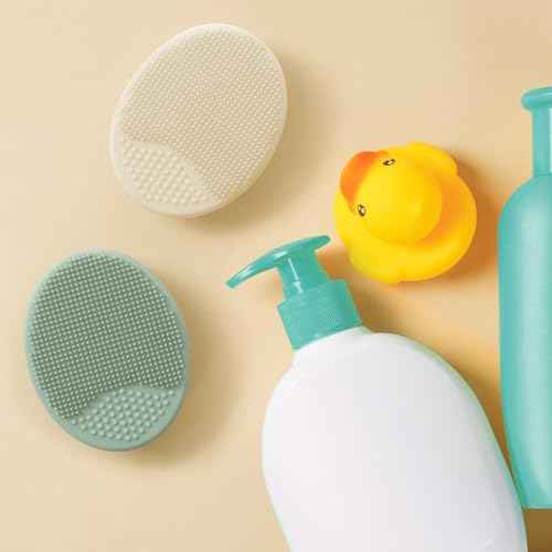 S&T INC. Exfoliating and Massaging Cradle Cap Bath Brushes for Baby, Silicone - 2 Inch x 2.5 Inch, Sage Green & Cream, 2 Pack