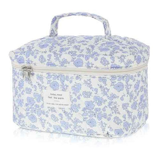Large Makeup Bag, Cute Quilted Makeup Bag for Women, Travel Cotton Make Up Organizer Bag, Floral Coquette Aesthetic Toiletry Bag, Gift For Daughter, Preppy Things For Girls