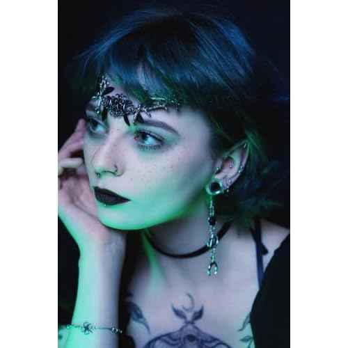 MOSTORY Handmade Black Woodland Crown Leaf Dark Elf Headpiece Floral Forest Tiara Fairy Moon Headband for Women Girls Halloween Renaissance Queen Cosplay Phop Shoot