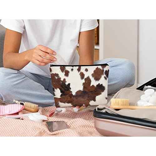 Western Cow Print Small Makeup Bag,Cowhide Pattern Cosmetic Bag Best Gift Idea for Cow Lovers Teen Girls Women, Western Accessories Birthday Christmas Day Gifts for Cow Mom Teen Girl Daughter Sister