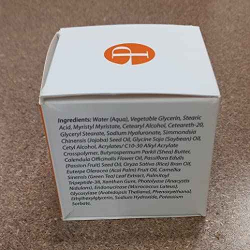 Photozyme Ultra Rich DNA Facial Cream - Hydrating Superfoods - with DNA Repair Enzymes, and Antioxidants - Helps Repair Photodamage and Dry Skin - for All Skin Types - 1.7 Fl Oz. / 50 ml