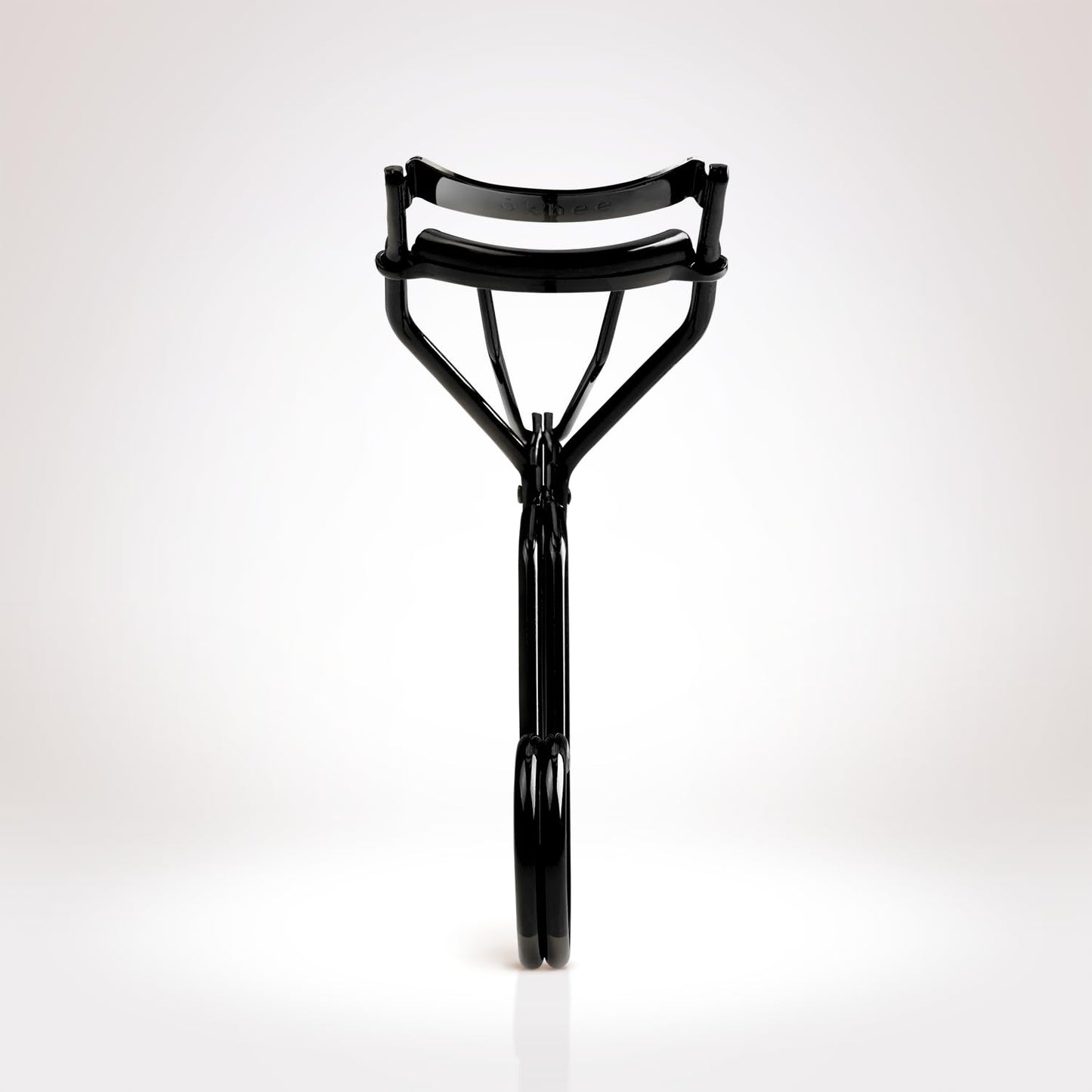 SOO ADOR okhee SO-OK Lash Curler 19.5 – No-Pinch Eyelash Curler with Gentle 19.5 Curve for Precise, Pain-Free Curling – Professional Lash Tool Designed by Korea’s Top Makeup Artist