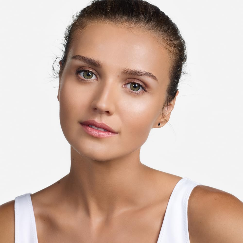 Clinique Beyond Perfecting Lightweight Liquid Foundation + Concealer For Dry Combination to Oily Skin Types | Full Coverage + Natural Matte Finish, Biscuit, 1 Fl Oz