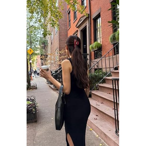 Premium Durable Acetate Hair Claw - 4 Inch Red Claw Clip For Women | Cute Clip For Thick Or Thin Hair | Large Hair Claws | (Red)