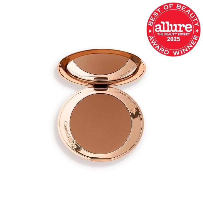 Charlotte Tilbury Airbrush Matte Bronzer - Smoothing Powder for Flawless Skin | Refillable with Silky Mica & Hyaluronic Acid