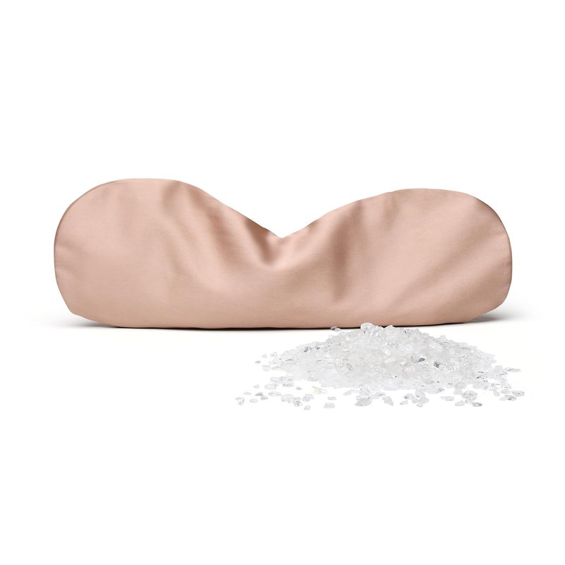 KISMETICS Weighted Crystal Eye Pillow & Eye Soother – Depuffing Cold Therapy for Sleep, Meditation & Anxiety Relief – Reusable with Vegan Silk Cover – Clear Quartz
