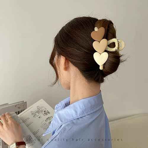 Valentine¡¯s Day Hair Claw Clips Brown Heart Hair Claw for Women Three Heart Hair Claw Clips for Thick Hair Khaki Hair Clips Hair Clips Big Resin Hair Clips Cute Clips Cute Hair Clips Accessories 1Pcs