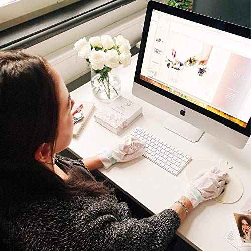 Catherine Muller Floral Hand Mask 1 Pair, Moisturizing Gloves for Dry Hands with Elder Flower & CICA, Repairing and Nourishing Hand Care Treatment for Cracked, Rough, and Dry Skin, Stocking Stuffer