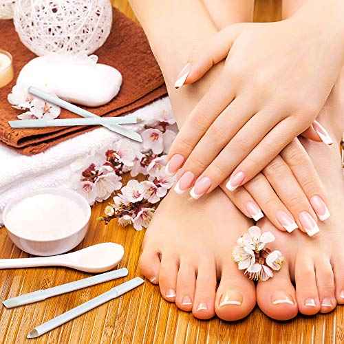 Maitys 2 Pieces Nail Whitening Pencil 2-in-1 White Nail Pencil DIY Design Manicure with Cuticle Pusher