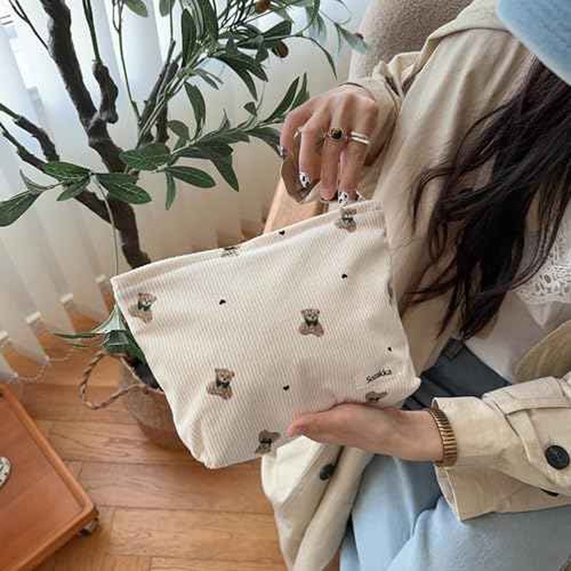 Corduroy Travel Makeup Bag with Bear Pattern, Cosmetic Bag for Purse Organizer, Toiletry Bag with Zipper For Women Travel Essentials(02Beige)