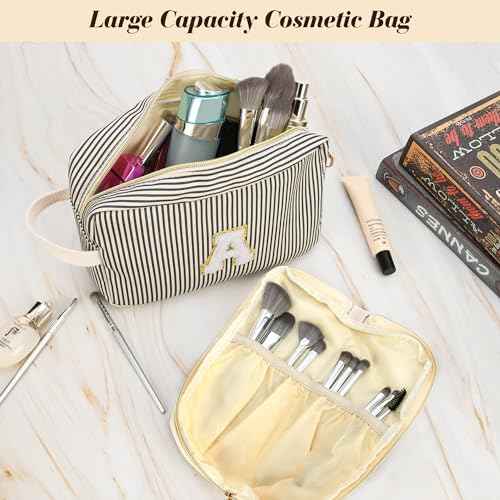 Travel Makeup Bag Christmas Gifts for Women Girl Teens, Personalized Initial Makeup Bag for Cute Teen Girls, Preppy Stuff Toiletry Bag Cosmetic Bag, Teen Girls Gift Trendy Stuff, Letter K