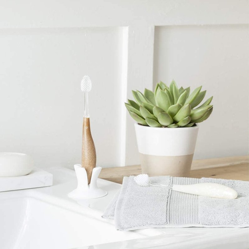 RADIUS Toothbrush Source Floss Brush BPA Free & ADA Accepted Improve Gum Health & Reduce Gum Issues - Medium - Cornstarch/Hemp/Money - Pack of 3