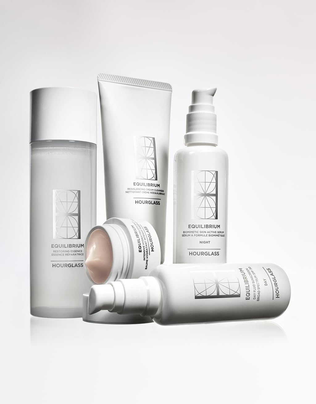 HOURGLASS EQUILIBRIUM Rebalancing Cream Cleanser