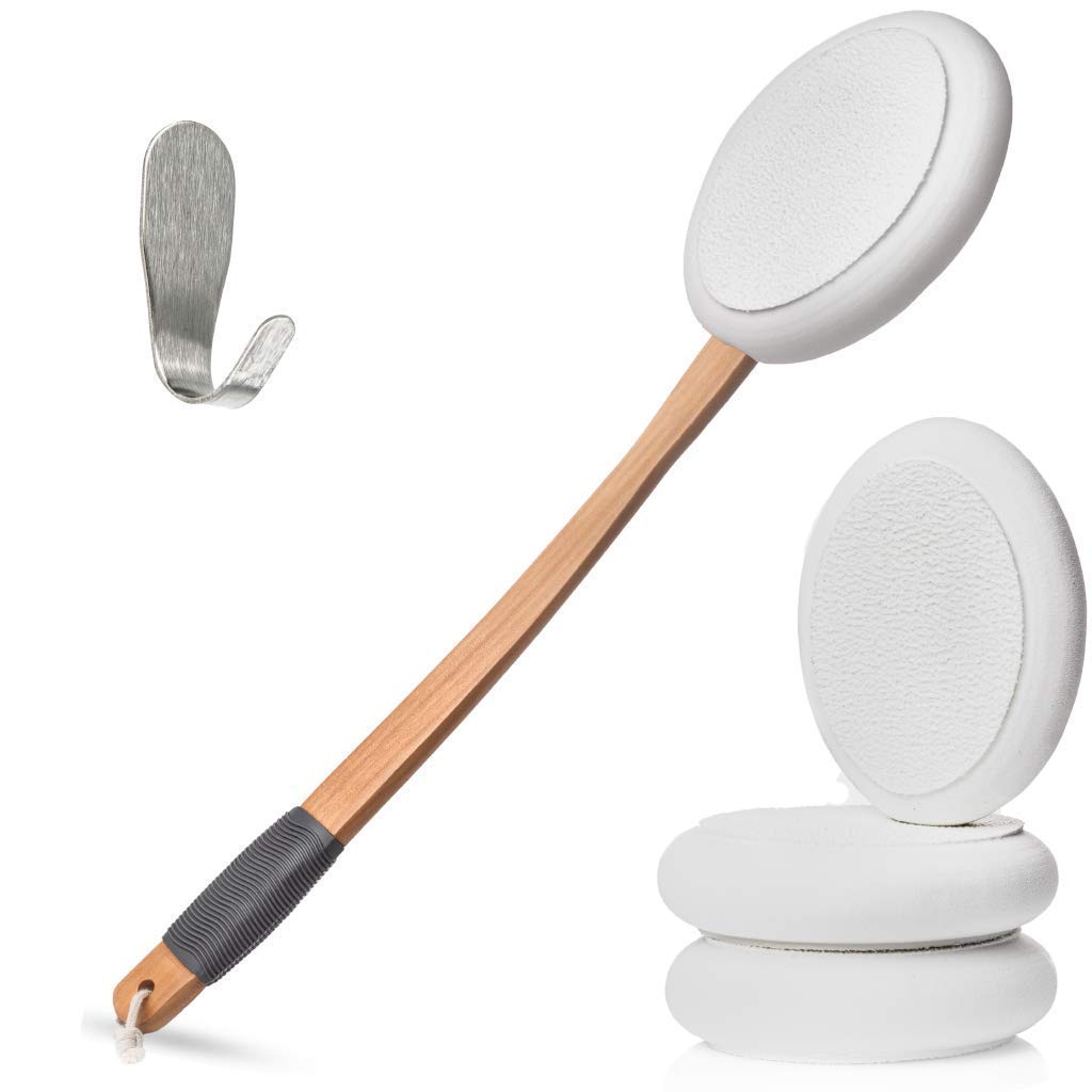 Toem Charcoal Loofah & 4 Pad Lotion Applicator Bundle