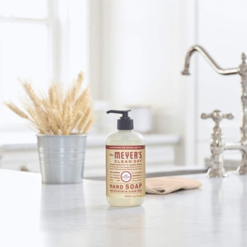 Mrs. MEYER'S CLEAN DAY Hand Soap Refill Scent Variety Pack 2 CT (Oat Blossom + Plum Berry)