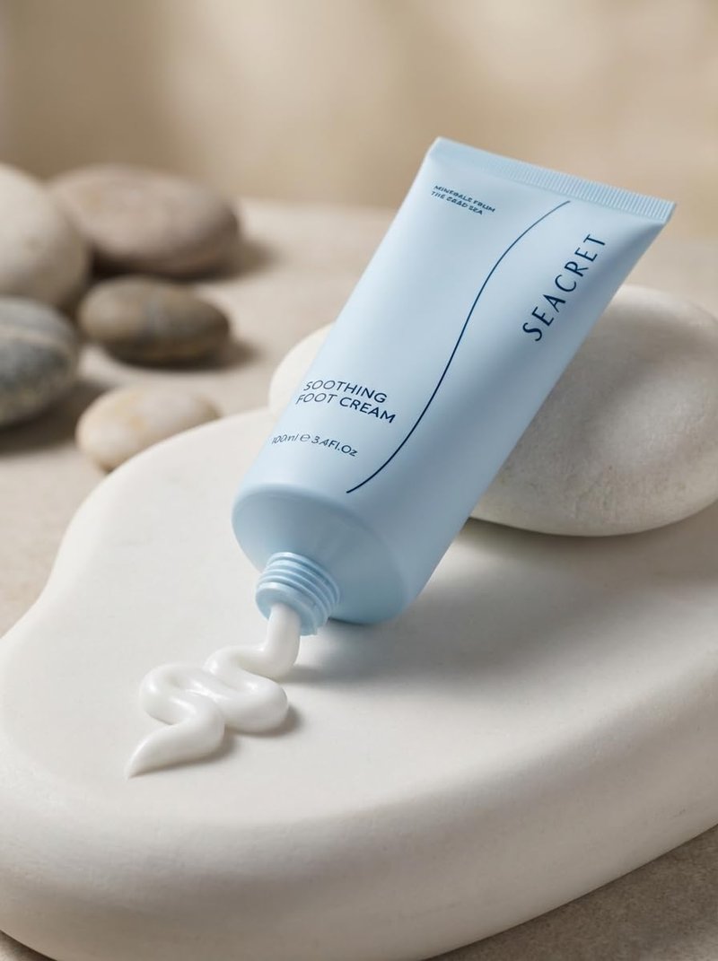 SEACRET Dead Sea Foot Cream - Deep Moisture Heel Repair with Tea Tree Oil, Shea & Cocoa Butter, Rapid Absorption Formula for Dry, Cracked Skin, Hypoallergenic, Paraben-Free & Vegan, 3.4 Fl Oz / 100 ml