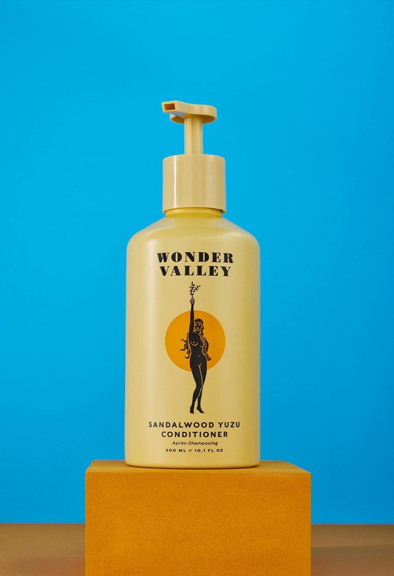 WONDER VALLEY - Sandalwood Yuzu Conditioner | Vegan, Cruelty-Free, Sulfate-Free | Softens, Detangles, and Restores Moisture (10.1 fl oz | 300 ml)