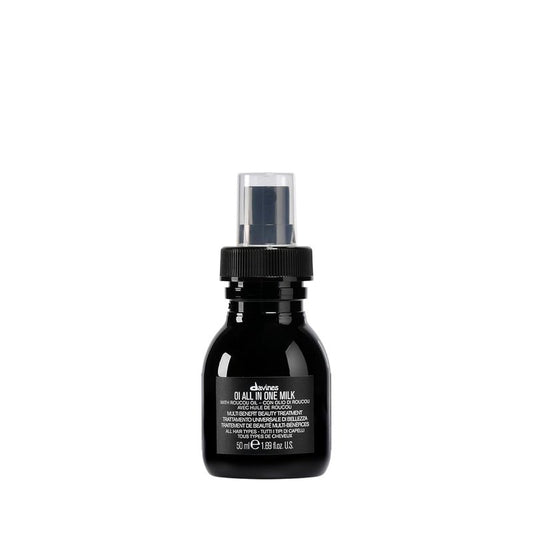 Davines OI All In One Milk - Multi-Function Leave-In Conditioner Spray | Detangles, Controls Frizz, Heat Protectant