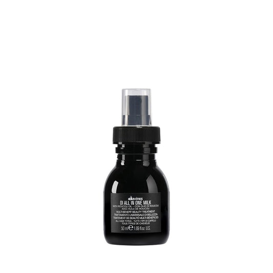 Davines OI All In One Milk, Hair Leave-in Conditioner Multi-Function Spray Treatment - Detangles, Controls Frizz & Heat Protectant - Weightless Antioxidant Roucou Oil Formula, Travel Size, 1.69 Fl Oz