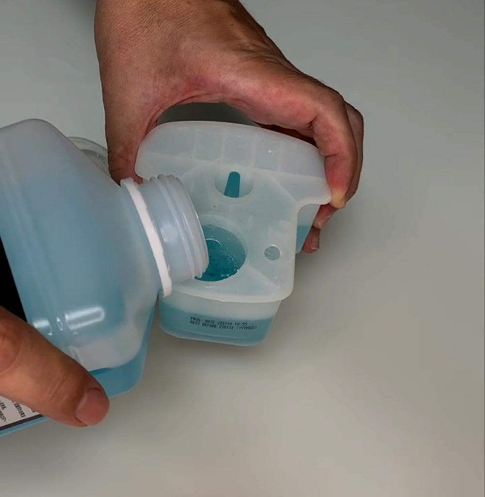 Cleanu (クリンニュ) 2X Concentrated Shaver Cleaning Solution Refill Compatible with Philips Norelco SmartClean & Quick Clean Pod Systems – Makes Up to 12 Cartridge Refills, 1L (33.8 oz), Made in Japan