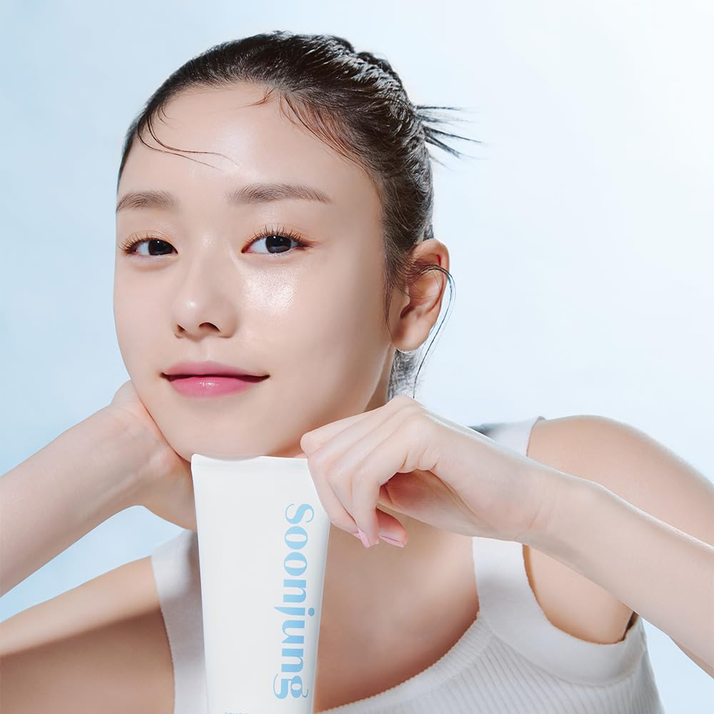 ETUDE SoonJung 5.5 Foam Cleanser, Face Wash for Sensitive Skin, Soft Bubble, Hypoallergenic Cleansing, Mild Deep Cleansing, Low pH Level, Panthenol, Madecassoside, Korean Skin Care, Beauty (5.1 Fl Oz)