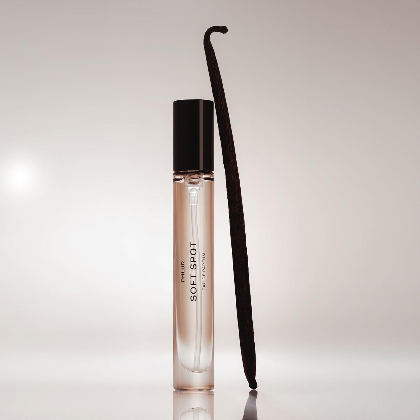 PHLUR Soft Spot Eau de Parfum - Full Size Perfume Fragrance - Floral Amber Musk Perfume with Bergamot, Mandarin, Jasmine, Sandalwood & Vanilla