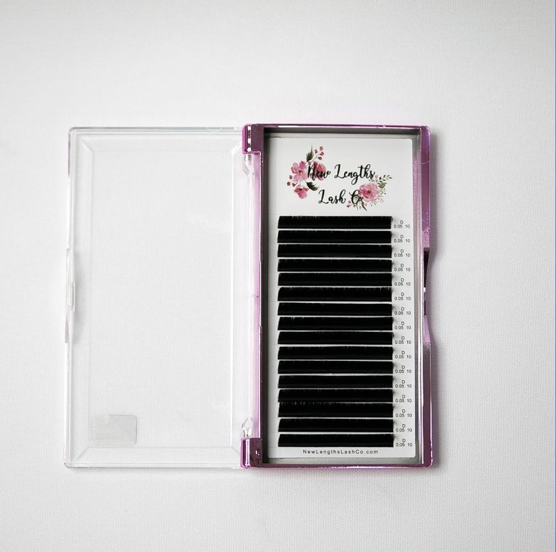 New Lengths Lash Co. Single Lengths Tays - D Curl, Ultra Black, (13mm / 0.20mm), 16 Rows, Professional Use, Classic and Volume Eyelash Extensions