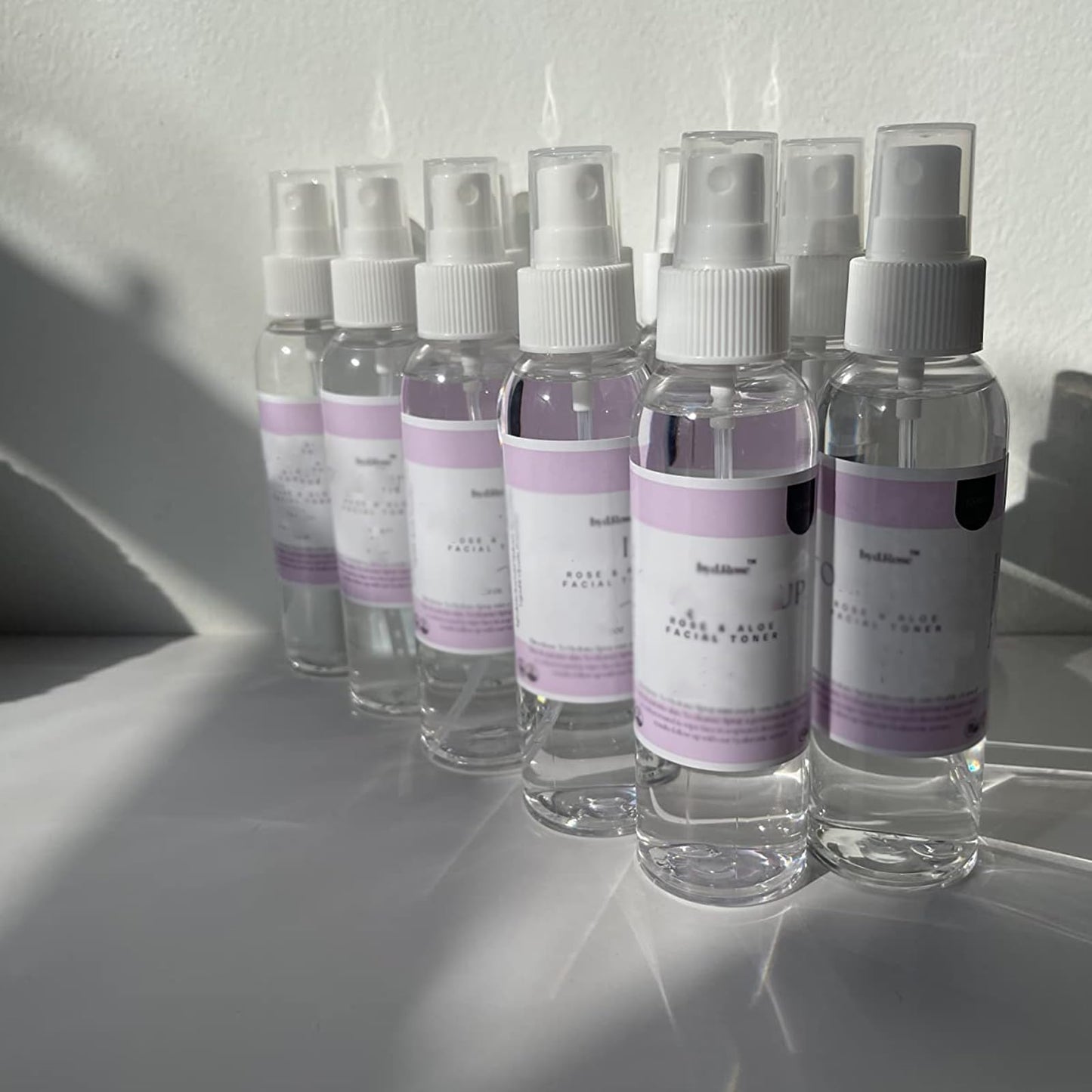 HAKZEON 60 PCS 4oz Plastic Spray Bottles, Refillable Empty Travel Spray Bottle, 120ml Clear Small Mist Spray Bottle for Traveling Make Up Perfume