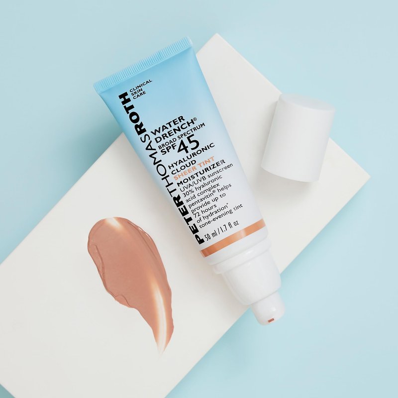 Peter Thomas Roth | Water Drench Hyaluronic Cloud Sheer Tint Moisturizer Broad Spectrum SPF 45, Hydrating Tinted SPF Moisturizer, Adaptable Sheer Tint, For All Skin Tones and Types