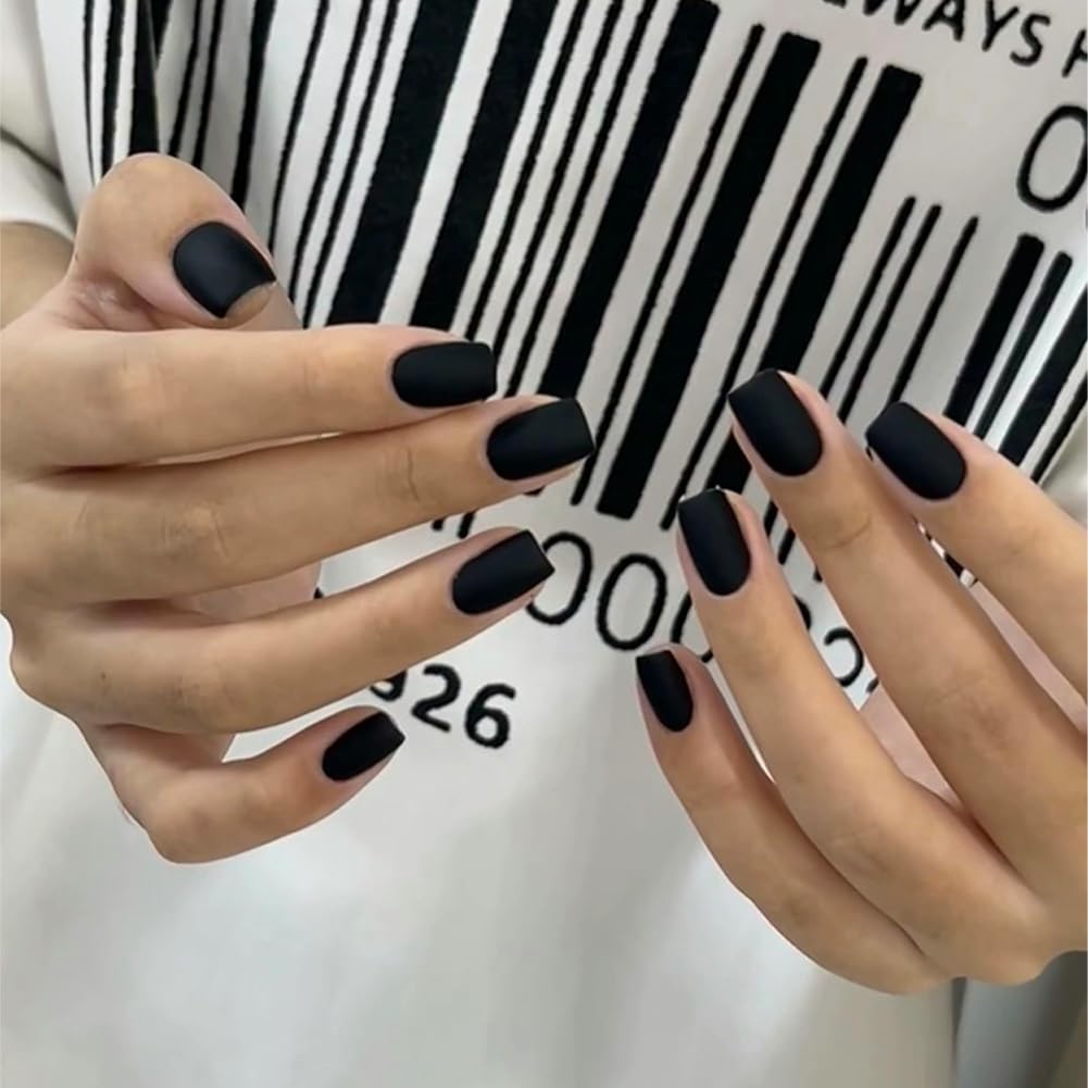 COSMOO Matte Black Nail Polish Air Dry, Quick Dry Dark Lacquer Nail Art Varnish, Velvet Mist Effect Matte Finish Nails Polish for Ladies, 0.41 fl oz