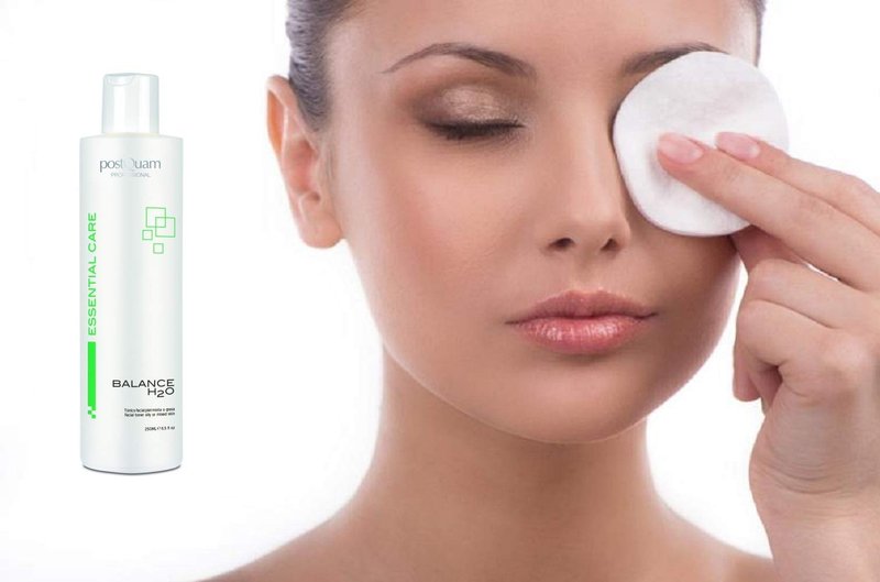 postQuam Professional Balance H2O Facial Tonic for Mixed or Oily Skin 250ml – Spanish Beauty – Mentholated Solution with Algae – Regulates Excess Sebaceous Secretion- Hydrates and Refreshes Skin