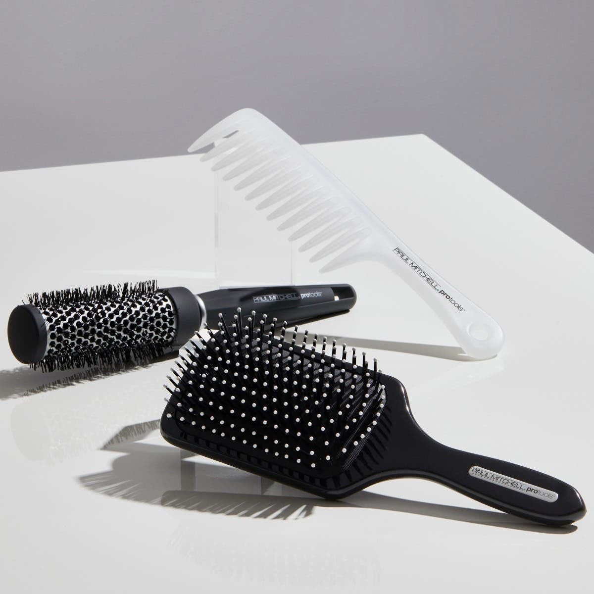 Paul Mitchell Detangler Comb, Wide Tooth Comb Detangles Wet or Dry Hair, Night Sky Blue