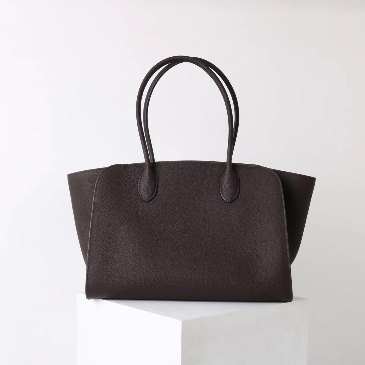 Full Grain Leather Handcrafted Tote Bag Large Capacity, for Pets Outdoors, Designer Bag MAR17 NO LOGO Open Top Annual New