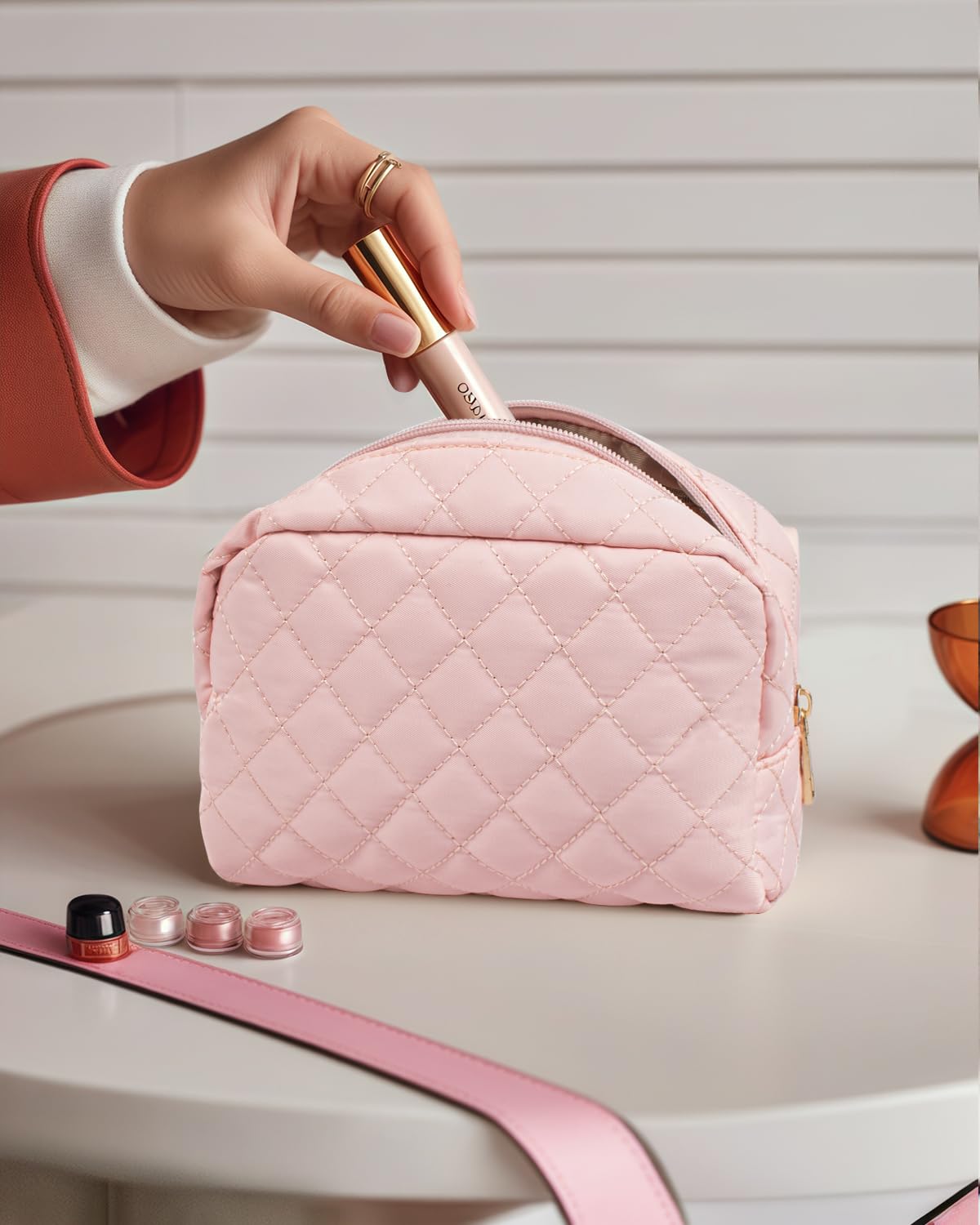 LETGO Travel Makeup Bag for Women Girl,Quilted Makeup Bag Cosmetic Bag,Cute Puffer Make Up Organizer Bags,Pink Car Accessories for Girls(Pink)