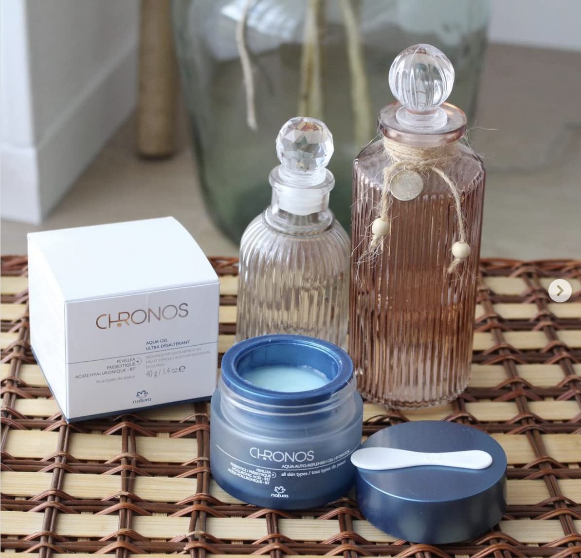 natura Aqua Auto-Replenish Gel Hydrator Chronos