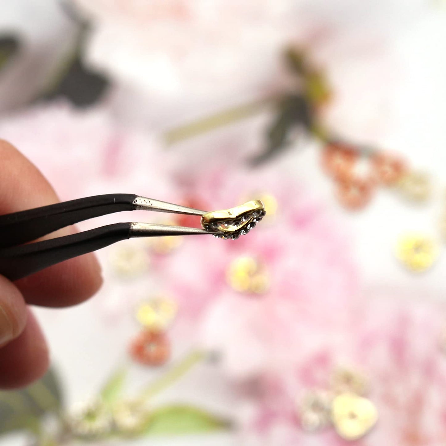 WOKOTO 40 Pcs 3D Hearts Nail Jewelrys for Nails Gold Alloy Hearts Nail Charms with Rhinestones Or Pearls for Nail Art 3D Hearts Nail Gems and Rhinestones Nail Hearts Charms for Nails Accessory