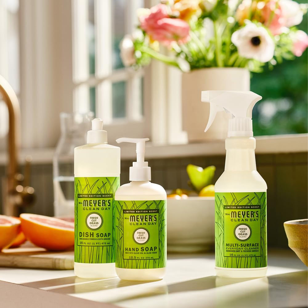 Mrs. MEYER'S Fresh Cut Grass Liquid Hand Soap, 12.5 FL OZ (Pack of 4)