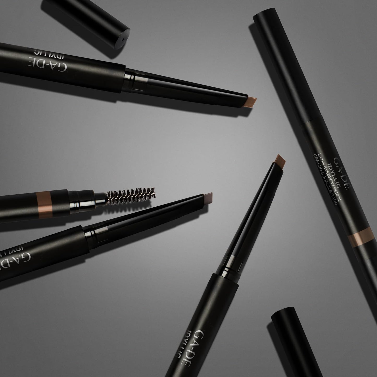 Idyllic Satin Eye Brow Pencil By GA-DE COSMETICS (BLONDE BROWN No.200)