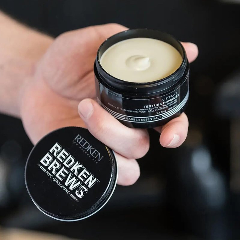 Redken Brews Texture Pomade For Men For All Hair Types - Maximum Strong Hold, Natural Matte and Low Shine Finish With No Crunch Styling and Sculpting (Pack of 2)