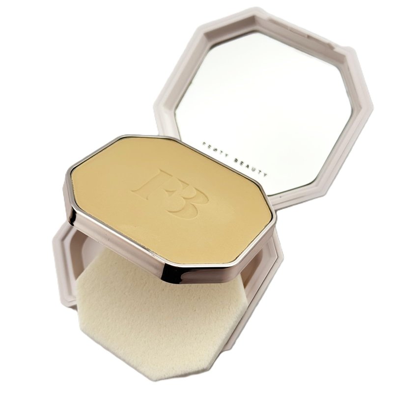 Fenty Beauty by Rihanna Pro Filt’r Soft Matte Longwear Powder Foundation 130