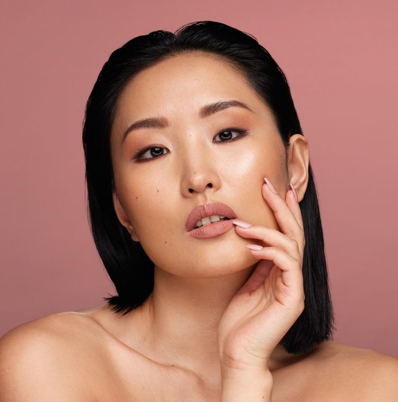 Huda Beauty Liquid Matte Lipstick - Ultra-Comfort, Transfer-Proof Formula | Wifey Shade