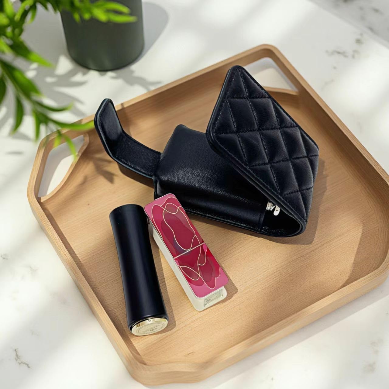 AgentMoon Portable Lipstick Pouch with a Mirror,Genuine Leather Magnetic Snap.Black Rhombus