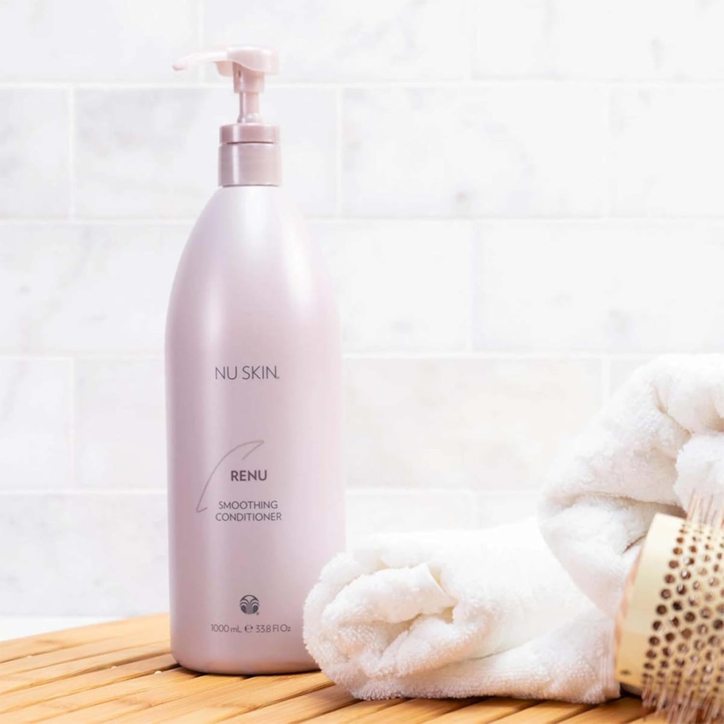 Nu Skin Renu Smoothing Conditioner - Deeply Hydrating Frizz Control | 33.8 fl oz | Smooth, Silky Hair for All Types