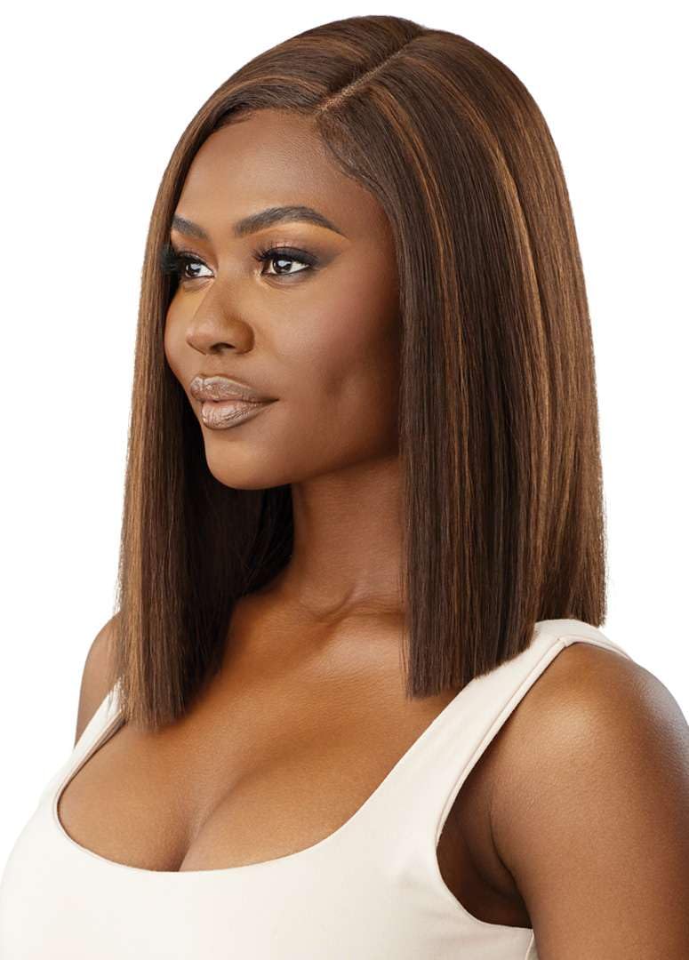 Outre Lace Front Wig - Fleur in Sandy Blonde | Natural Look & Comfortable Fit