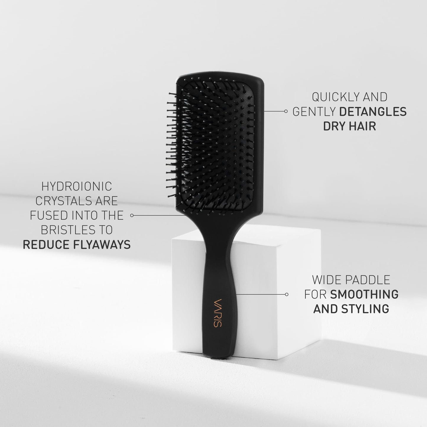 VARIS Paddle Brush