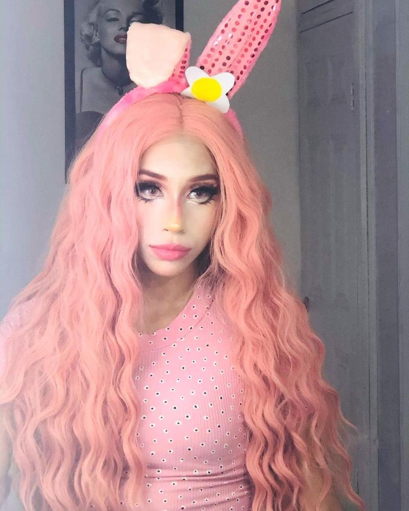 RDY Pink Wavy Synthetic Lace Front Wigs for Women Girls Long Loose Wave Wig with Middle Part Heat Fiber Hair Soft Swiss Lace Daily Wear Cosplay Beauty Looking Wig 150% Density (24inches, Pink)