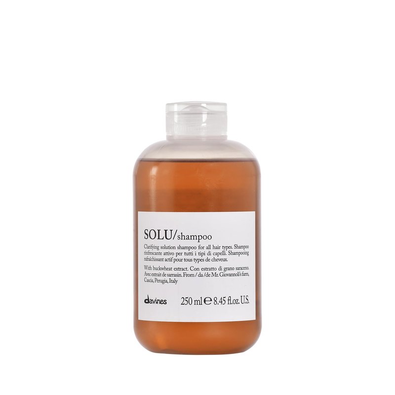 Davines SOLU Shampoo, Deep Cleansing from Accumulation or Residues of Styling Products for Normal to Heavily-Styled Hair - Gives a Refreshed Scalp with Soft & Shiny Strands with Buckwheat, 8.45 Fl Oz